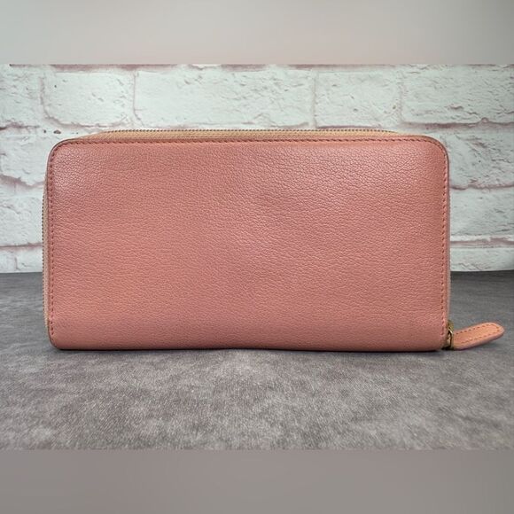 Chanel Pink Camelia Zippy Leather Long Wallet - Picture 4 of 14